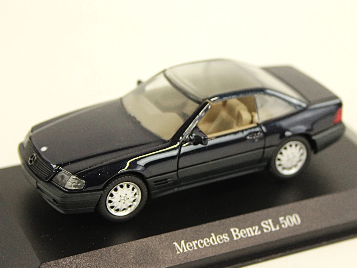 Collectie van 8 Mercedes-Benz modelauto's – Minichamps / Paul's Model Art - foto 4