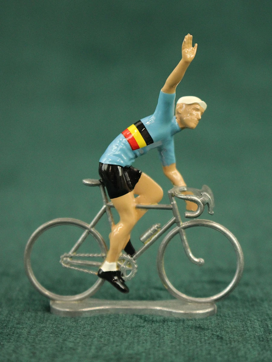 Bernard & Eddy – Little Cyclists World Tour – Lot van 7 miniatuurwielrenners in ovp - foto 4