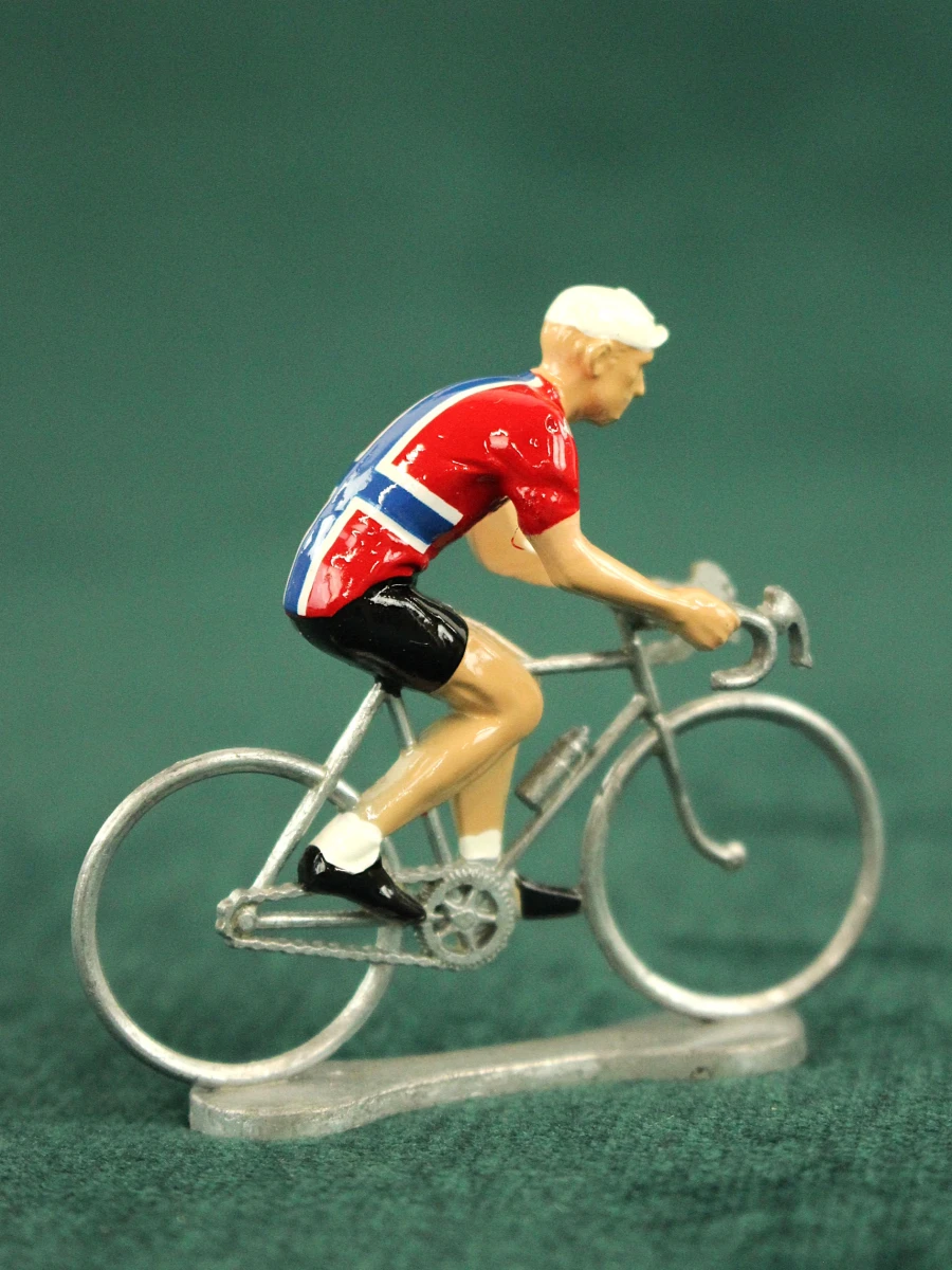 Bernard & Eddy – Little Cyclists World Tour – Lot van 7 miniatuurwielrenners in ovp - foto 8