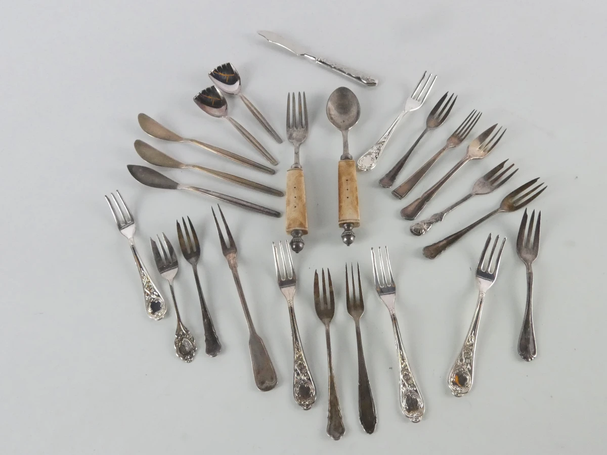 Grote vintage collectie bestek en serveerbestek - diverse merken - foto 21