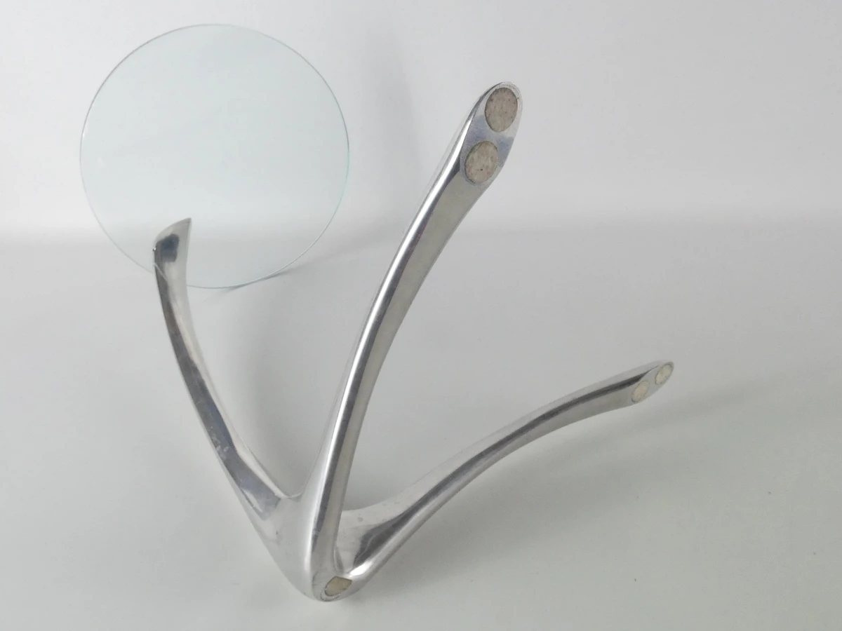 Postmoderne design-bijzettafel met glazen blad en aluminium - foto 8