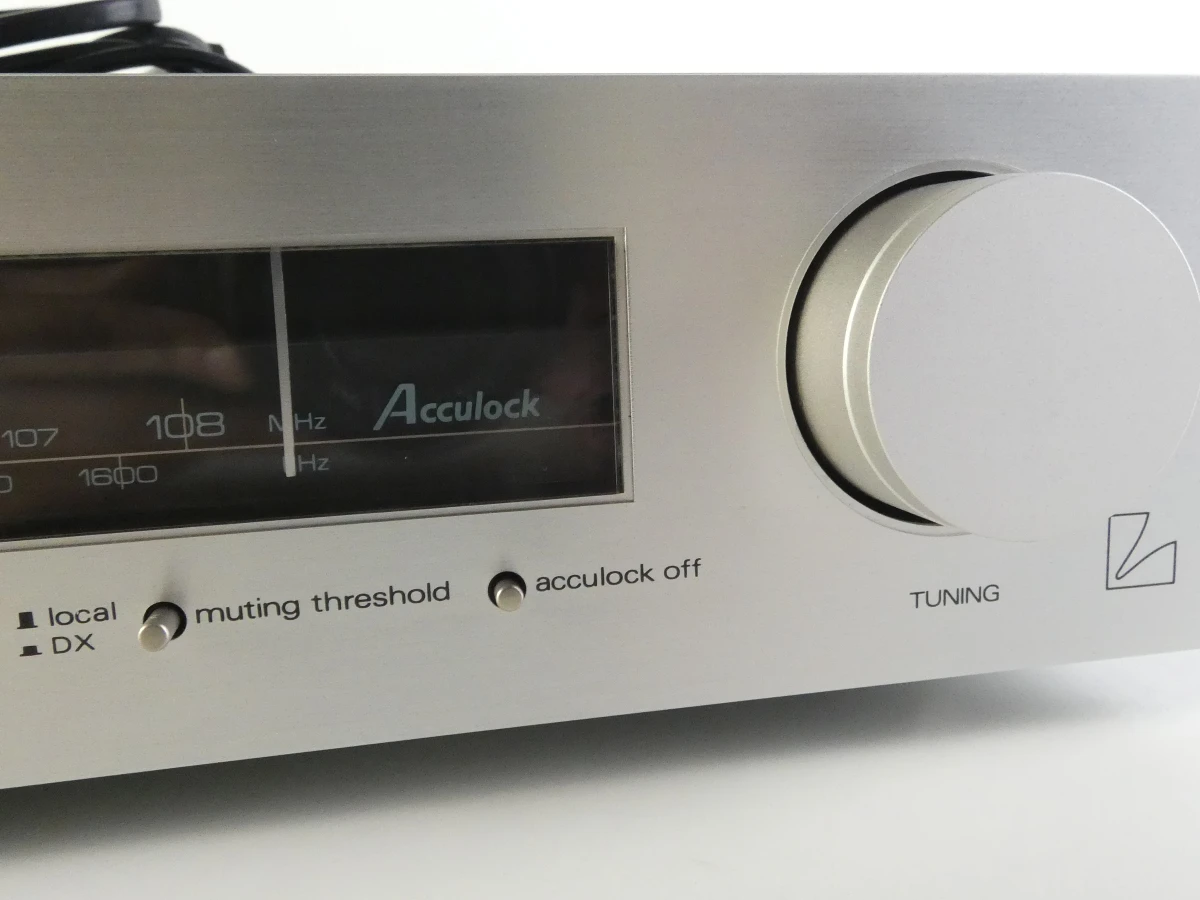 Vintage Luxman T-112 Acculock CLL AM/FM stereotuner - Japan - foto 4
