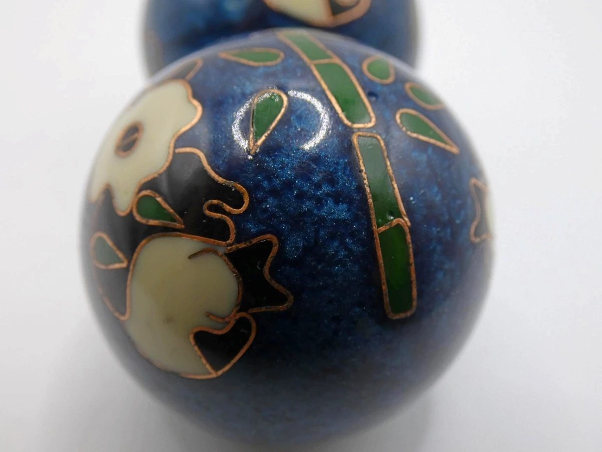 Set van twee Chinese cloisonné Baoding gezondheidskogels - foto 4