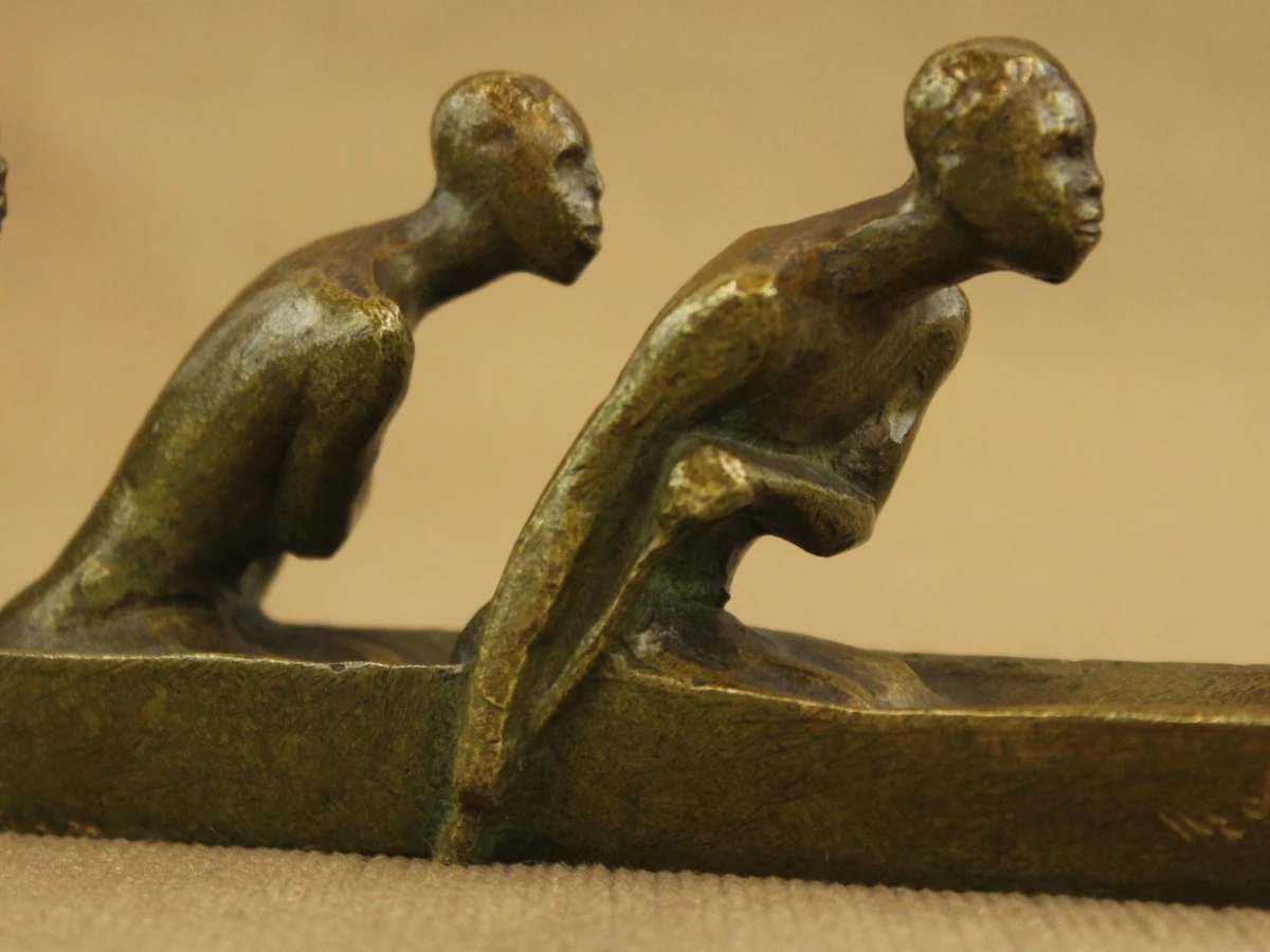 André Vincent Becquerel (1893–1981) – Les Piroguiers – Bronzen sculptuur, ca. 1930 - foto 8