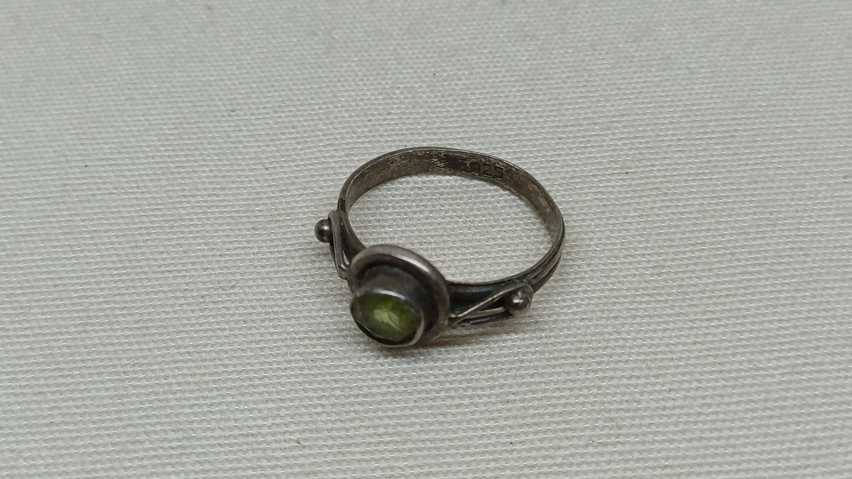 Set van 6 zilveren ringen met diverse stenen - foto 2