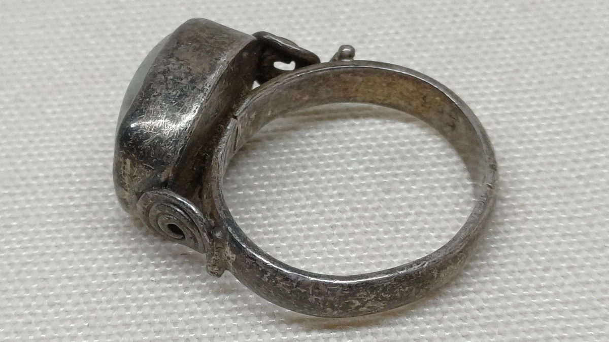 Set van 6 zilveren ringen met diverse stenen - foto 5