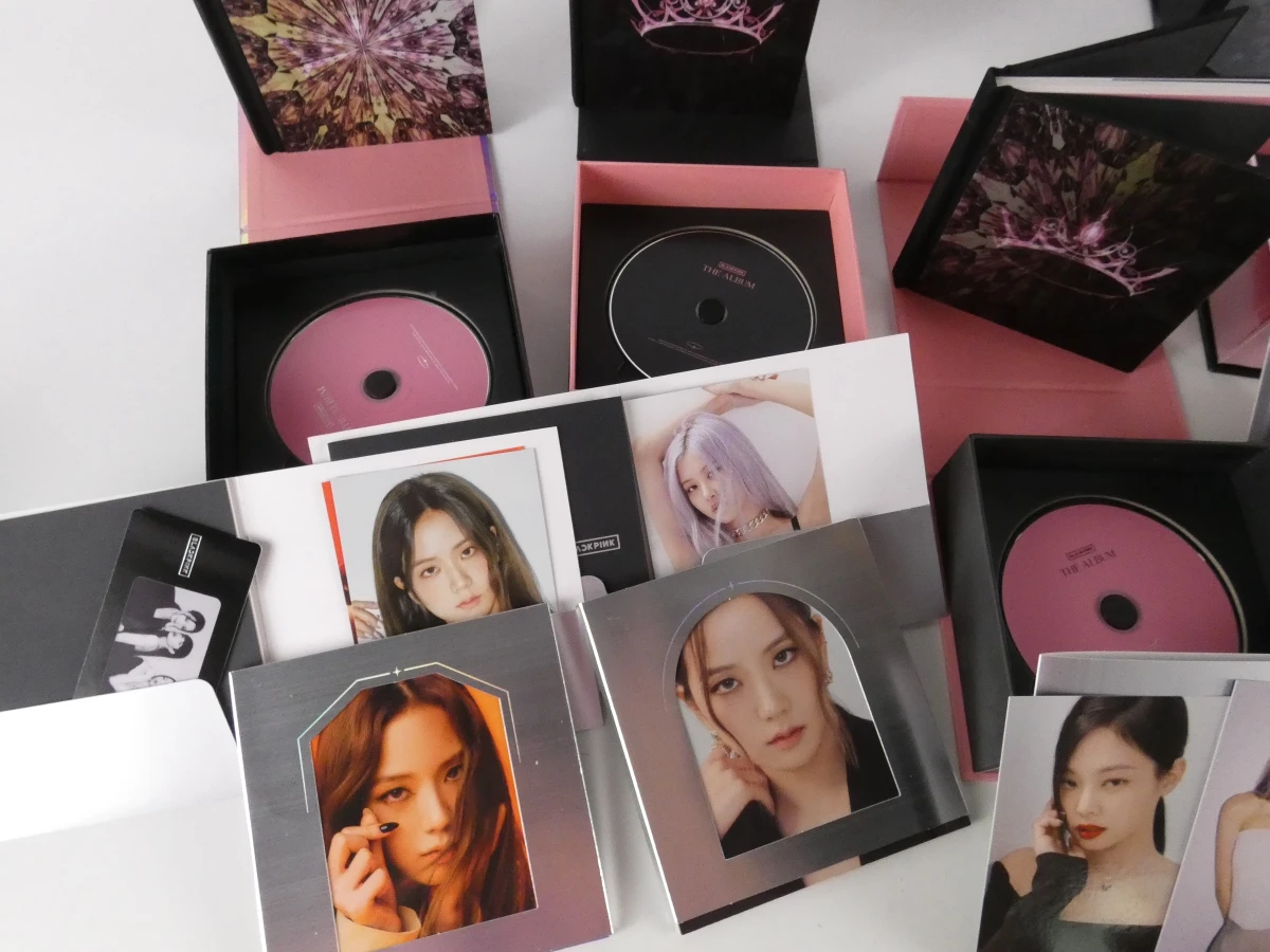 K-pop CD boxsets met boekjes en fotokaarten - foto 25