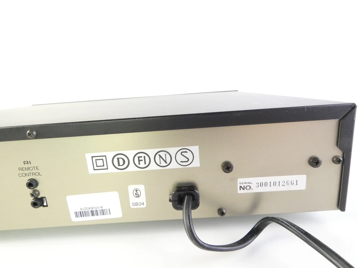 Onkyo Integra T-4500 - Vintage FM/AM Stereo Tuner - foto 7