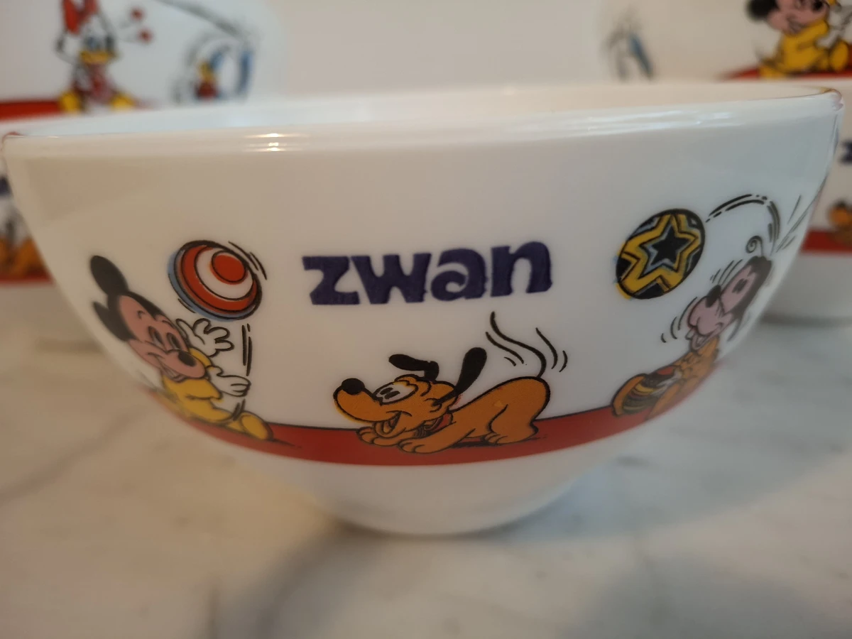 Set van 5 Vintage Arcopal Disney Babies kommetjes - foto 2