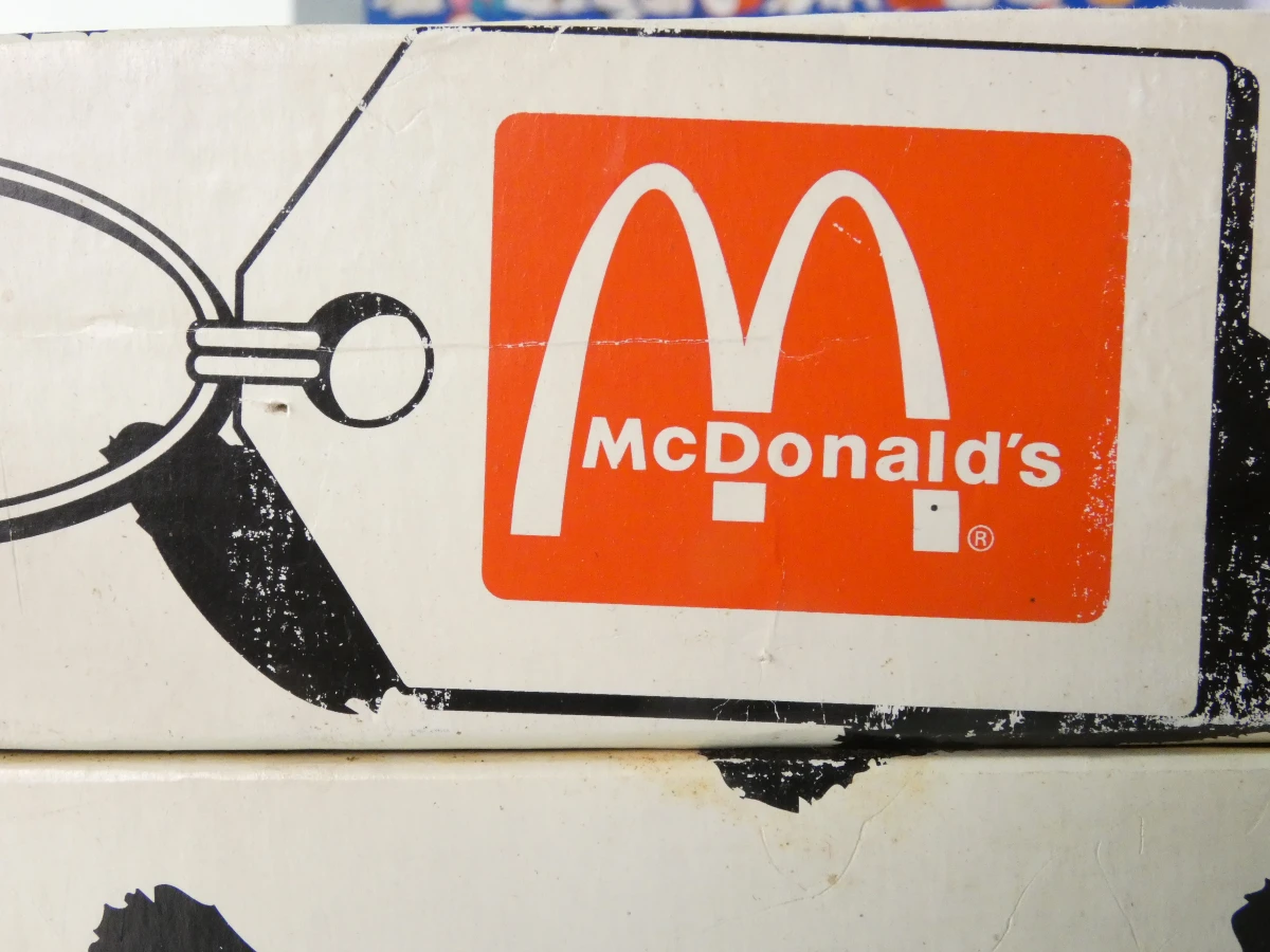 McDonald's 101 Dalmatiërs Verzamelkoffer + Poster (1996) – Gedeeltelijk Gevuld - foto 9