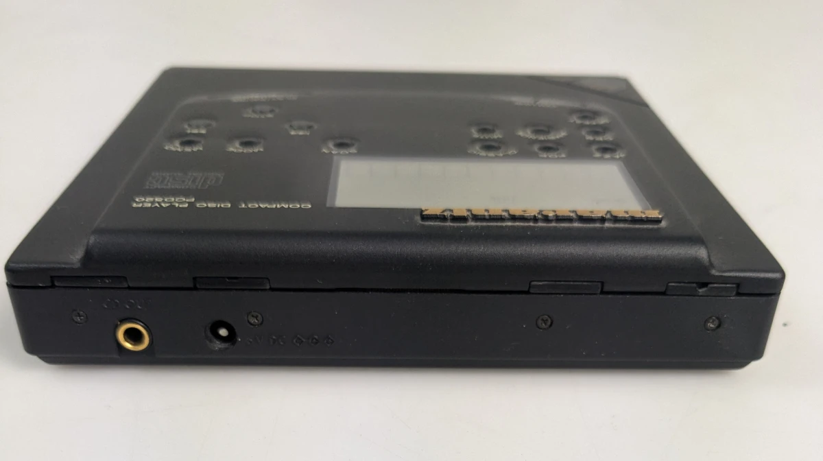 Marantz PCD520 Compact Disc Player (Vintage) - foto 3