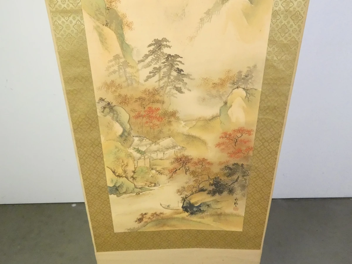 Japanse hangrol (kakejiku) met traditioneel berglandschap - foto 7