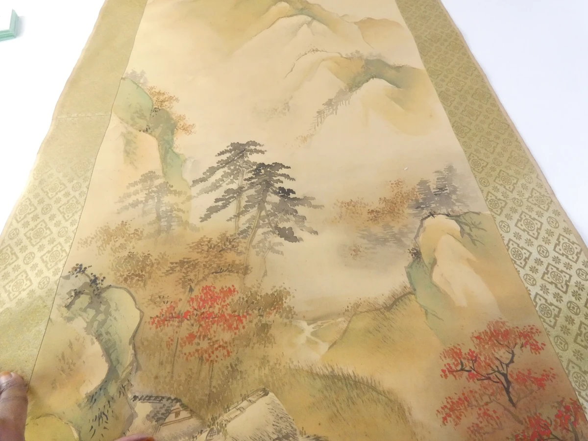 Japanse hangrol (kakejiku) met traditioneel berglandschap - foto 10