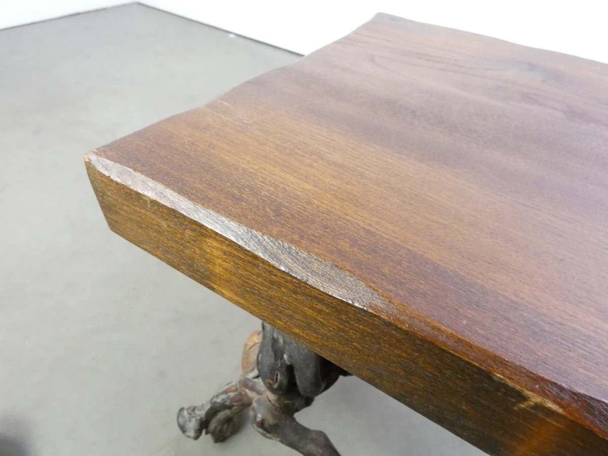 Houten bijzettafel/kruk met natuurlijke takkenpoten - foto 12