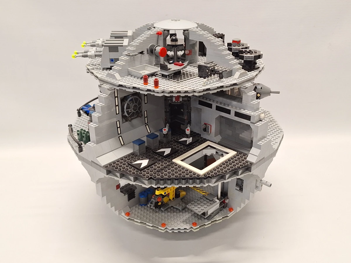 Lego Star Wars Death Star set 10188 uit 2008 - foto 4