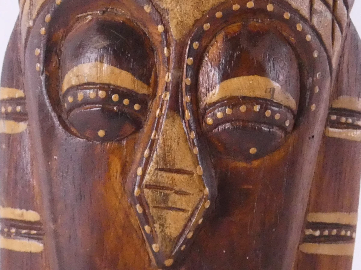 Lot van 4 decoratieve maskers met messchede in etnische stijl - foto 13