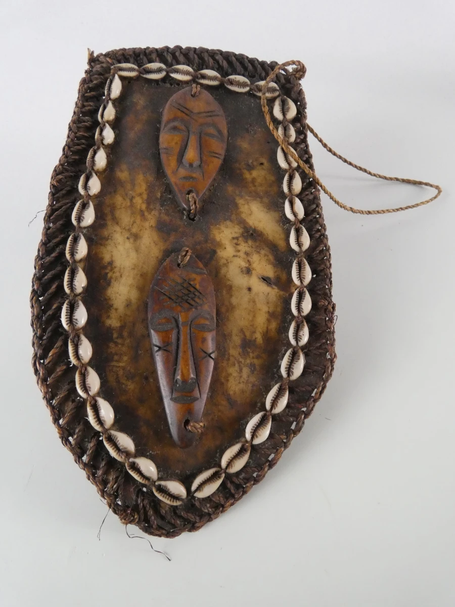 Lot van 4 decoratieve maskers met messchede in etnische stijl - foto 16