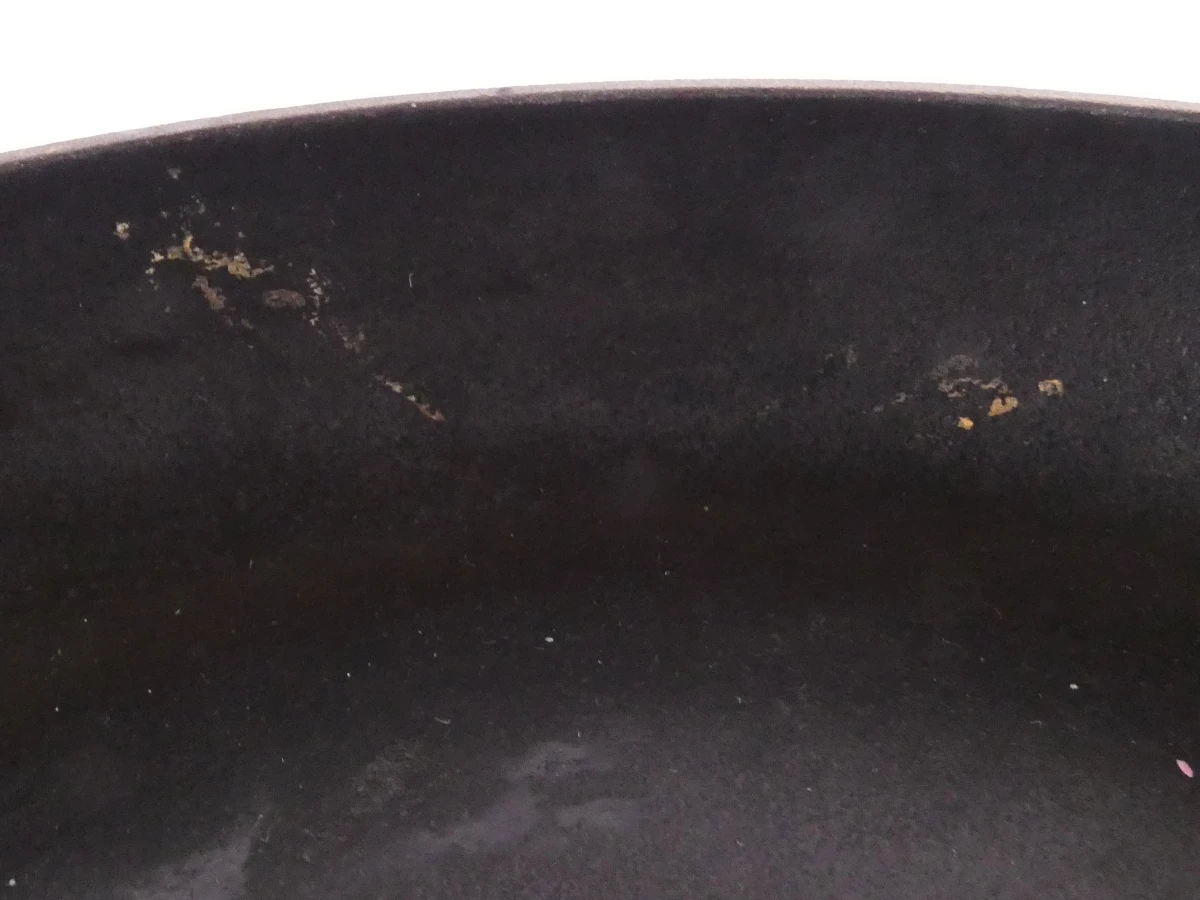 Set van 2 gietijzeren Le Creuset koekenpannen met houten handvatten - foto 11