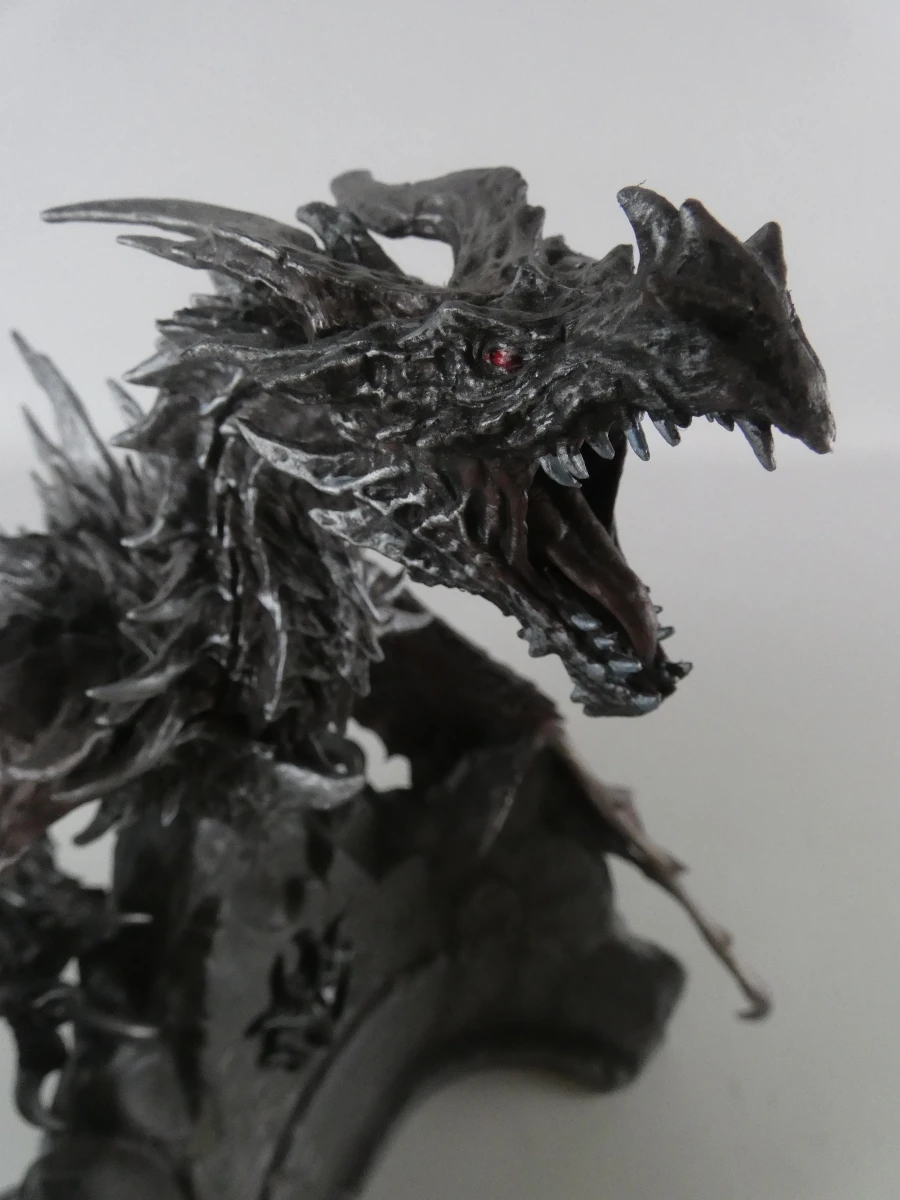 Zeldzaam Skyrim Alduin standbeeld - foto 2