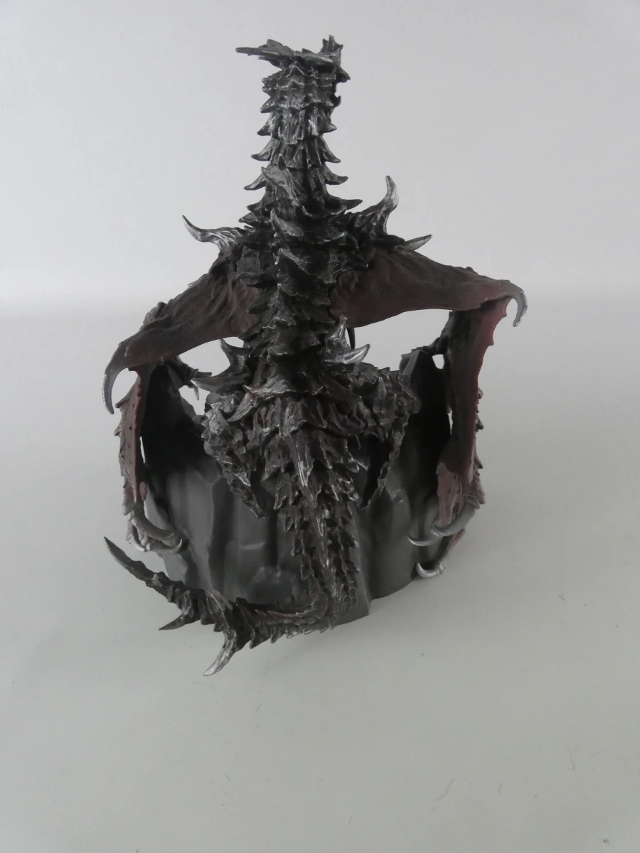 Zeldzaam Skyrim Alduin standbeeld - foto 3