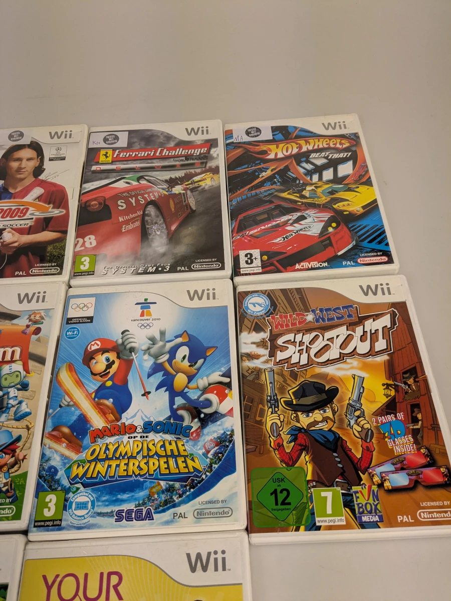 Set van 21 Wii-spellen in diverse genres - foto 2