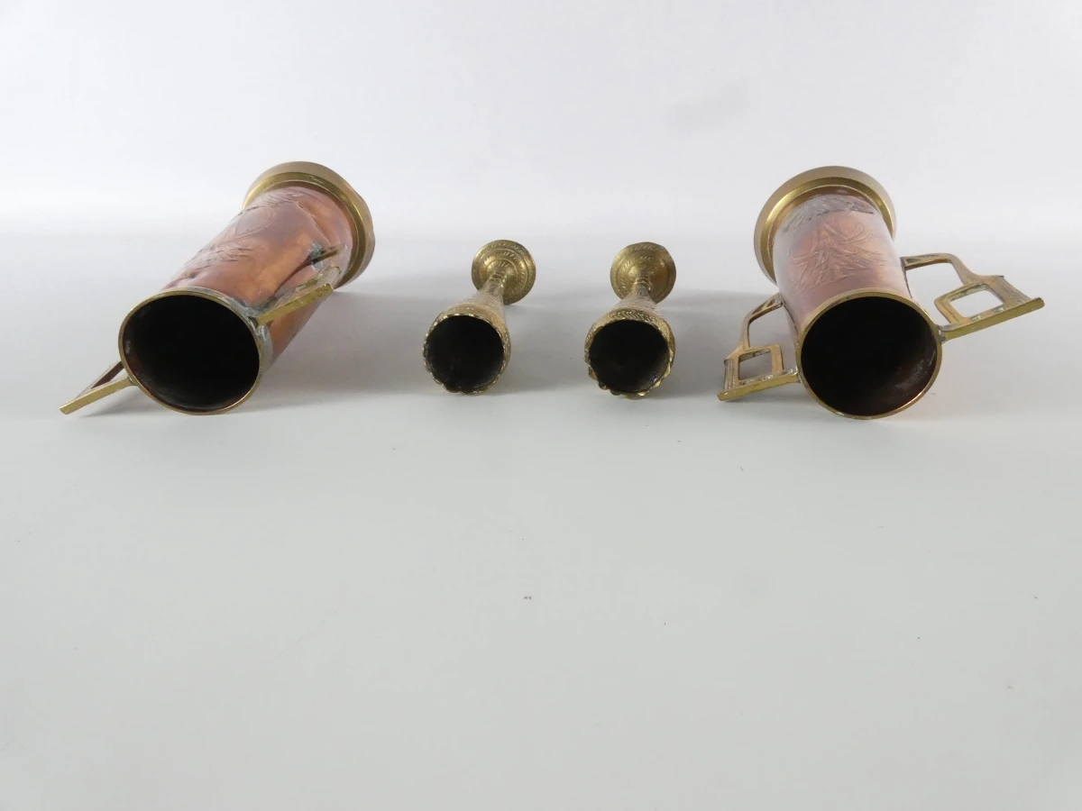 Set van 4 vintage messing vazen in Art Nouveau-stijl - foto 3