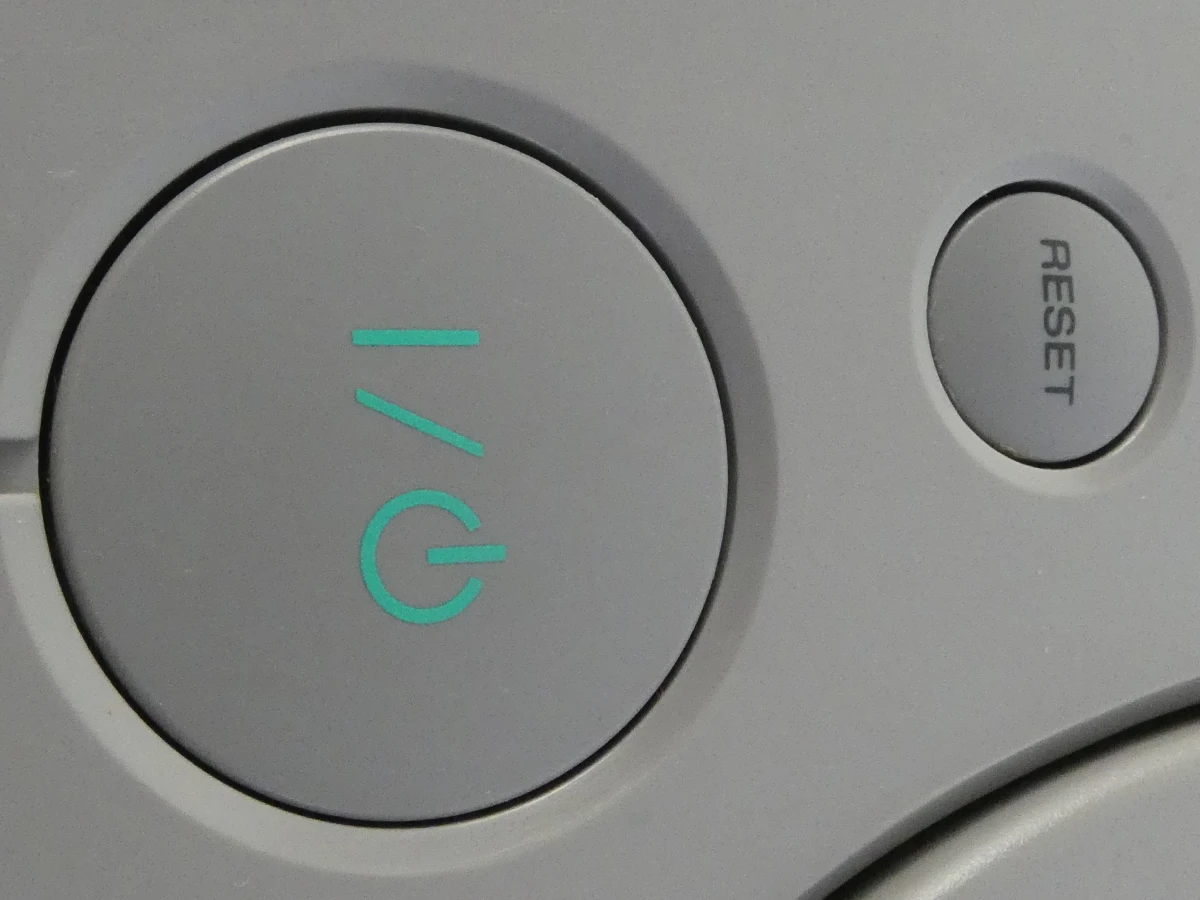 Sony PlayStation 1 PAL + controller en Pro Pinball in doos - foto 3