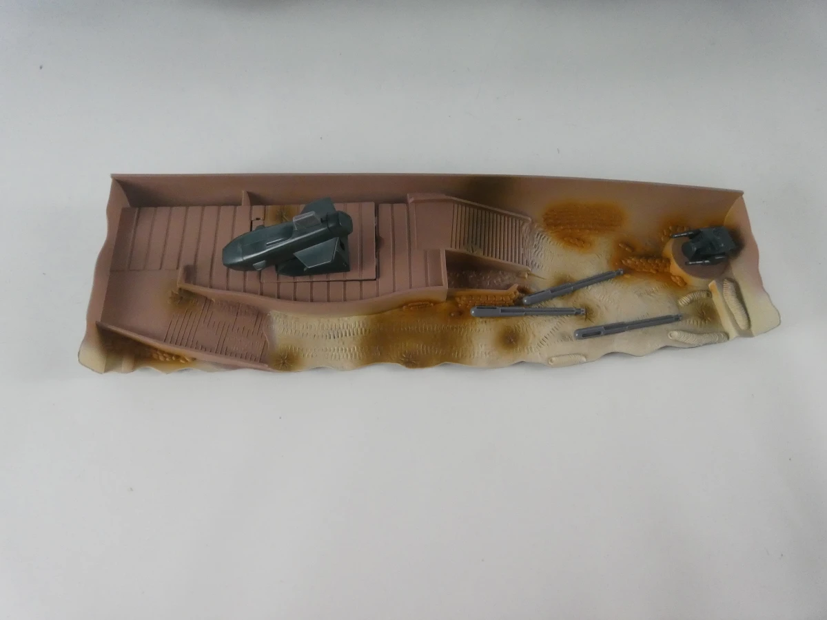 Micro Machines Military Aircraft Carrier 1998 met doos - foto 3