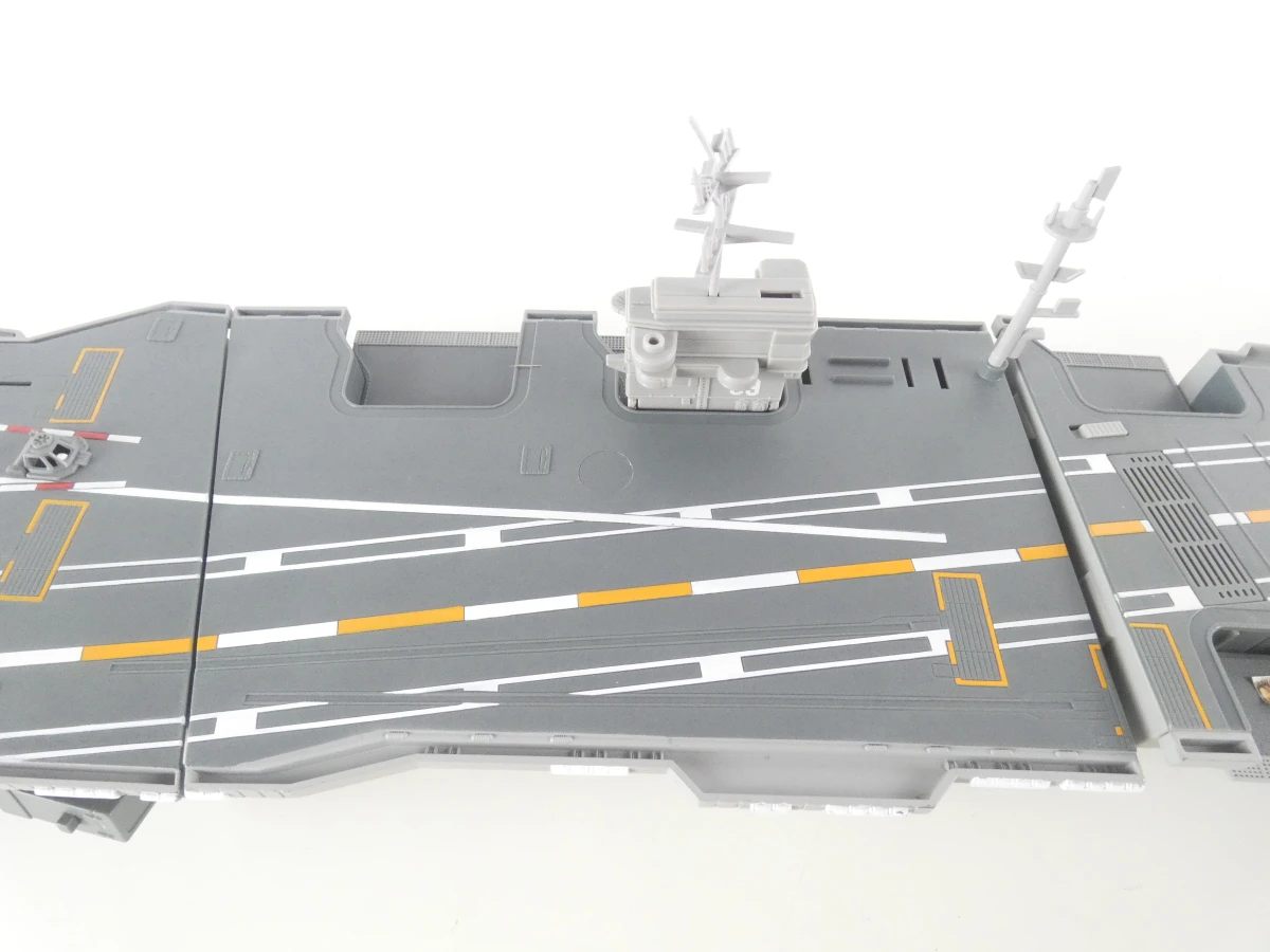 Micro Machines Military Aircraft Carrier 1998 met doos - foto 6