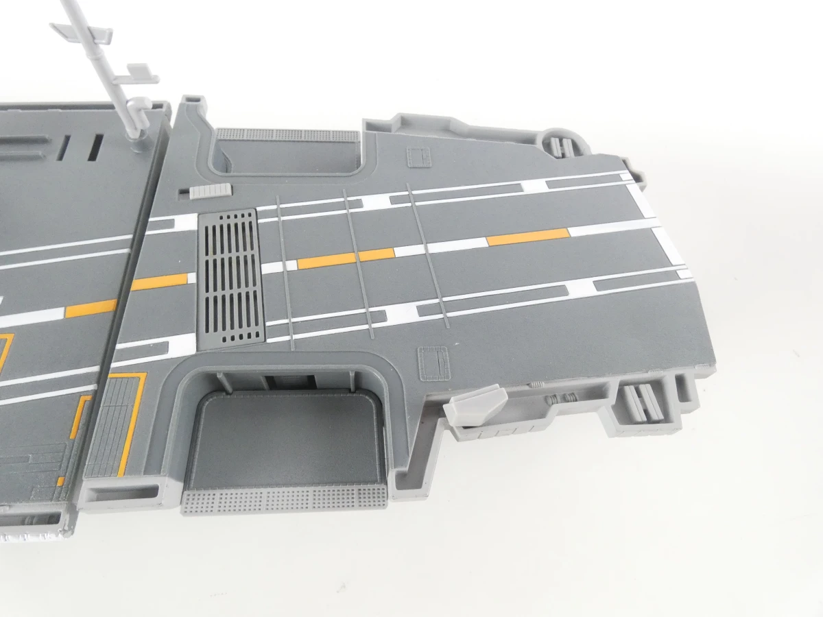 Micro Machines Military Aircraft Carrier 1998 met doos - foto 7