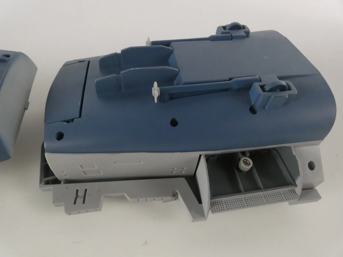 Micro Machines Military Aircraft Carrier 1998 met doos - foto 11