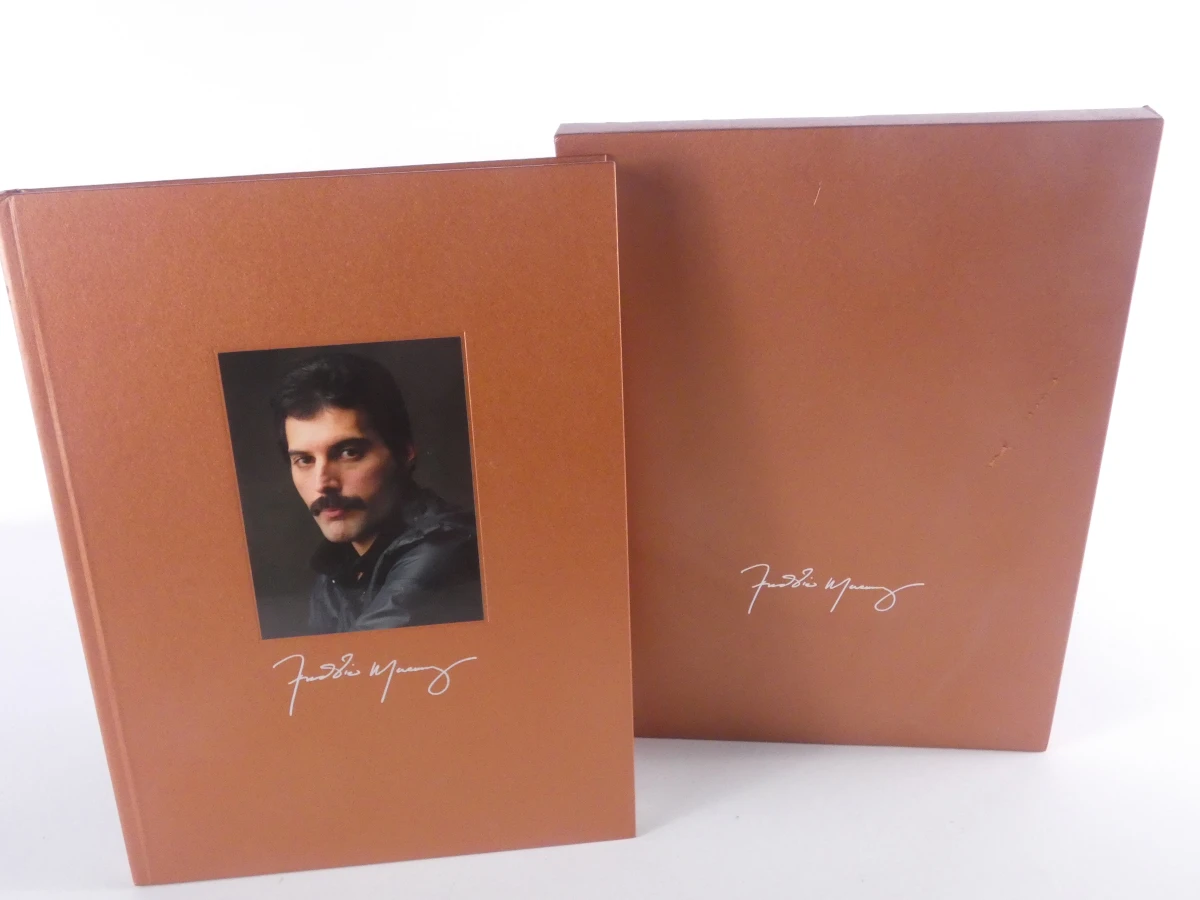 Freddie Mercury - The Solo Collection + vinylsingle 'I Was Born to Love You' - foto 3