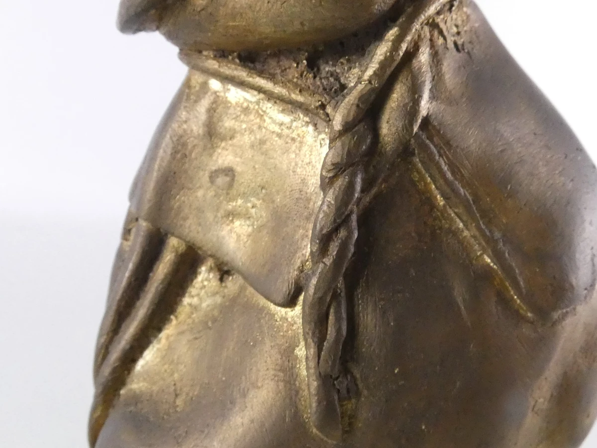 Bronzen beeldje van werkman met stok - foto 12