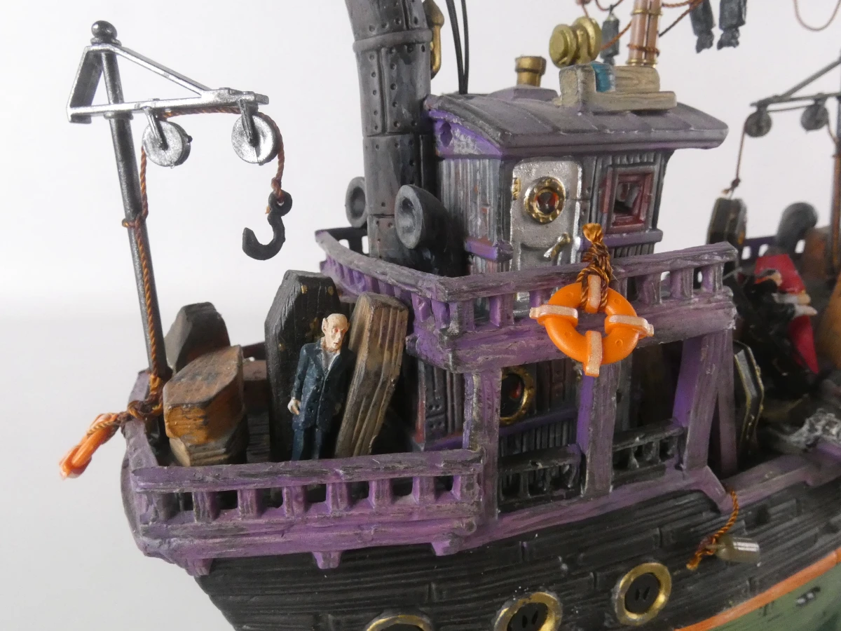 Lemax Spooky Town – Transylvania Transport Co. & Spooky Graveyard (Met Doos) - foto 10