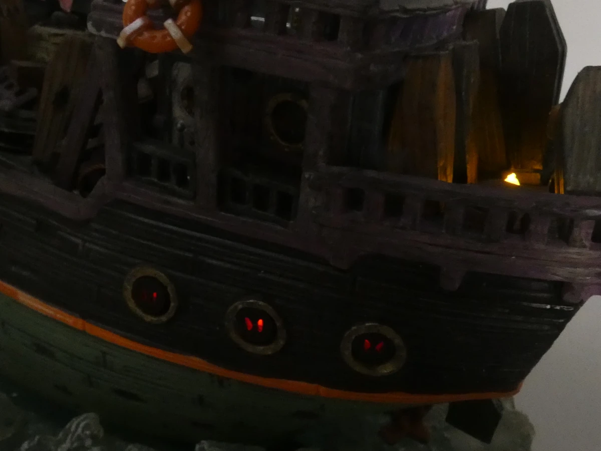 Lemax Spooky Town – Transylvania Transport Co. & Spooky Graveyard (Met Doos) - foto 15
