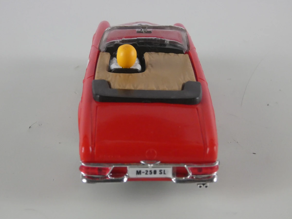 Set van 4 vintage Scalextric racebaanauto’s met vitrineboxen - foto 14