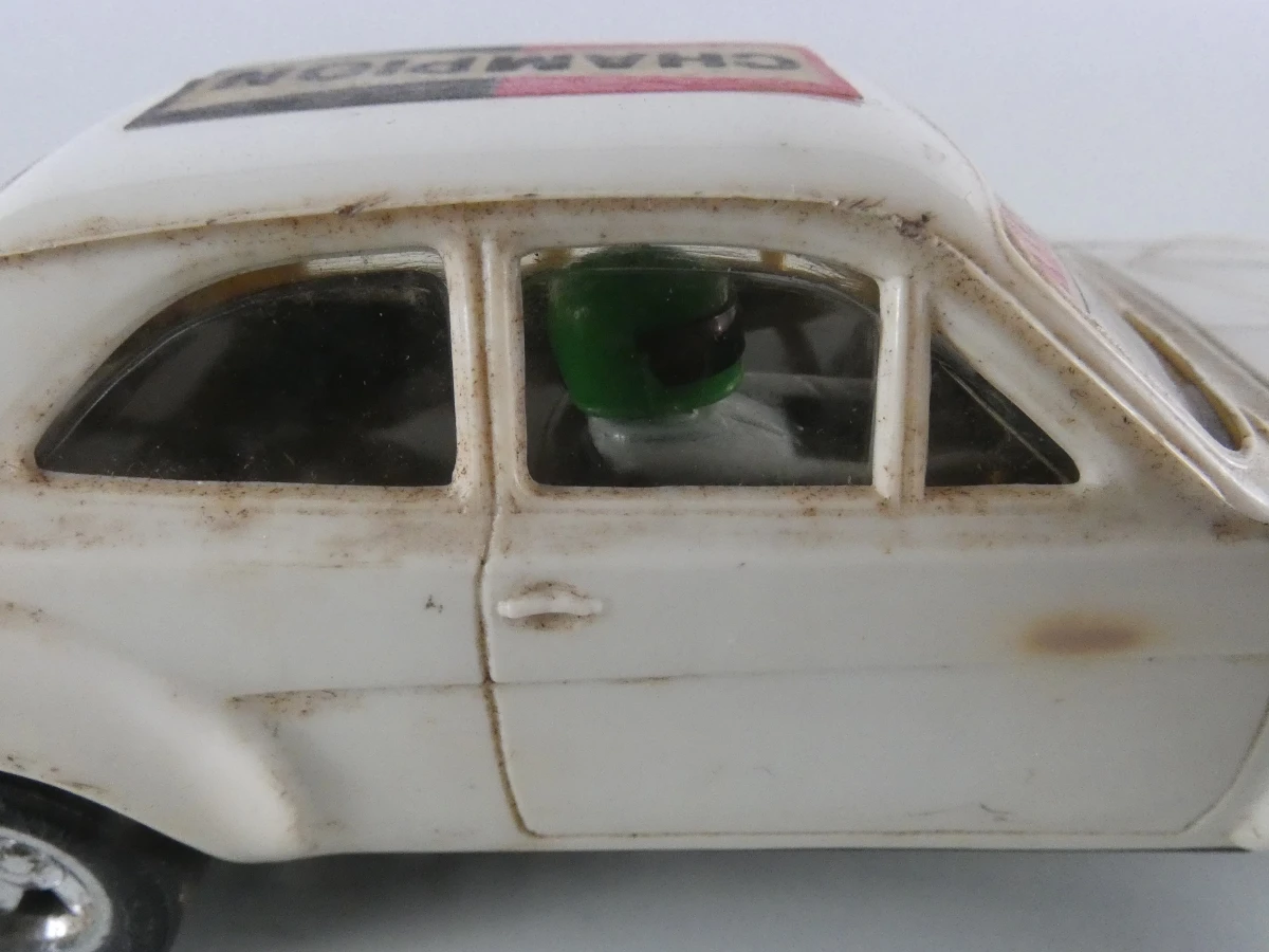 Set van 4 vintage Scalextric racebaanauto’s met vitrineboxen - foto 21