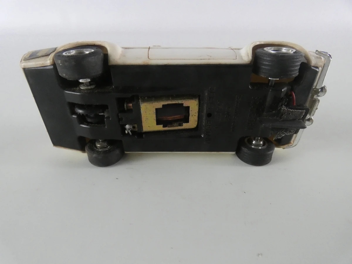 Set van 4 vintage Scalextric racebaanauto’s met vitrineboxen - foto 22