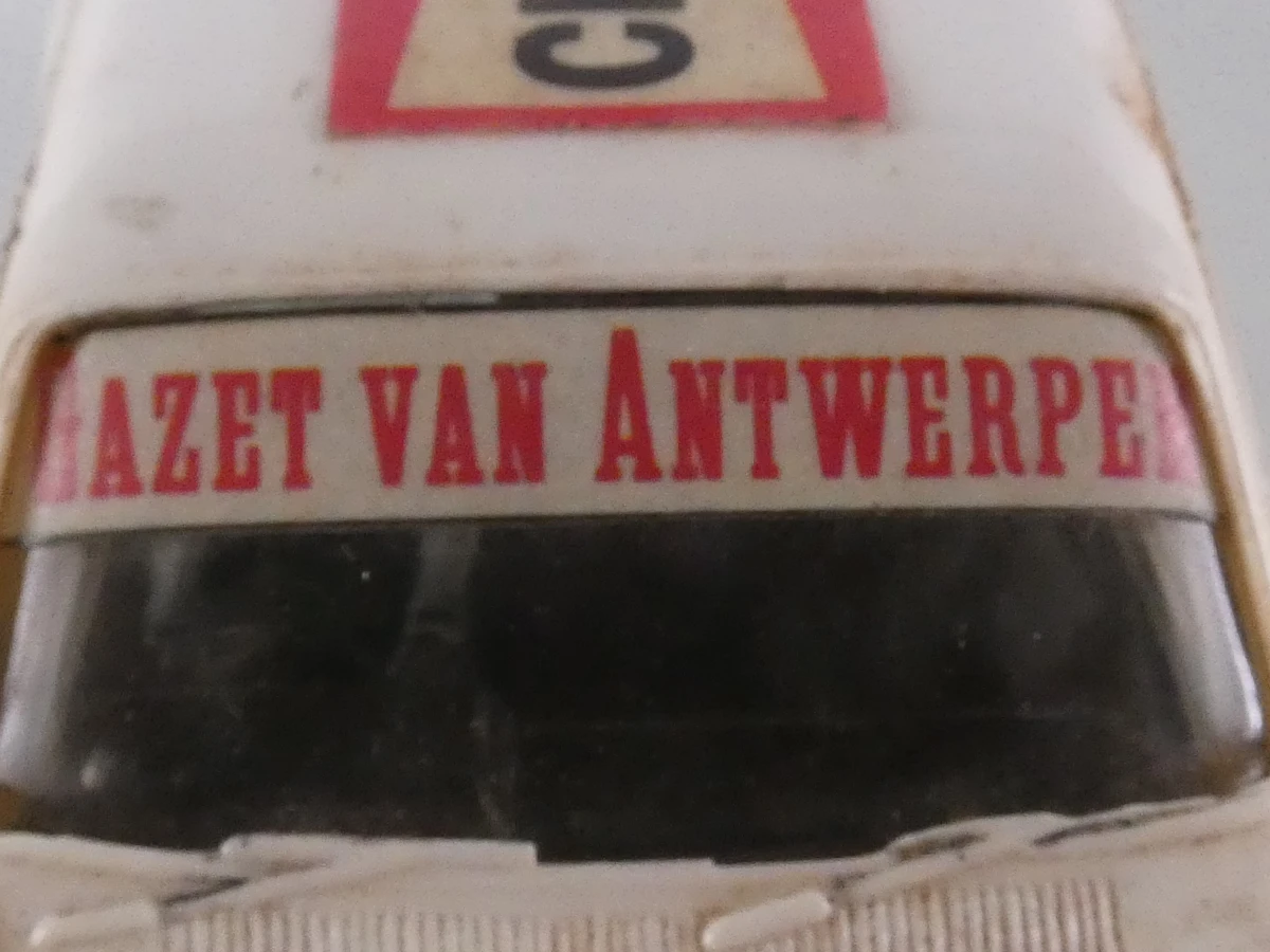 Set van 4 vintage Scalextric racebaanauto’s met vitrineboxen - foto 24