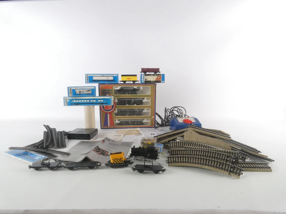Vintage Märklin H0-modeltreinen en spooraccessoires - foto 2