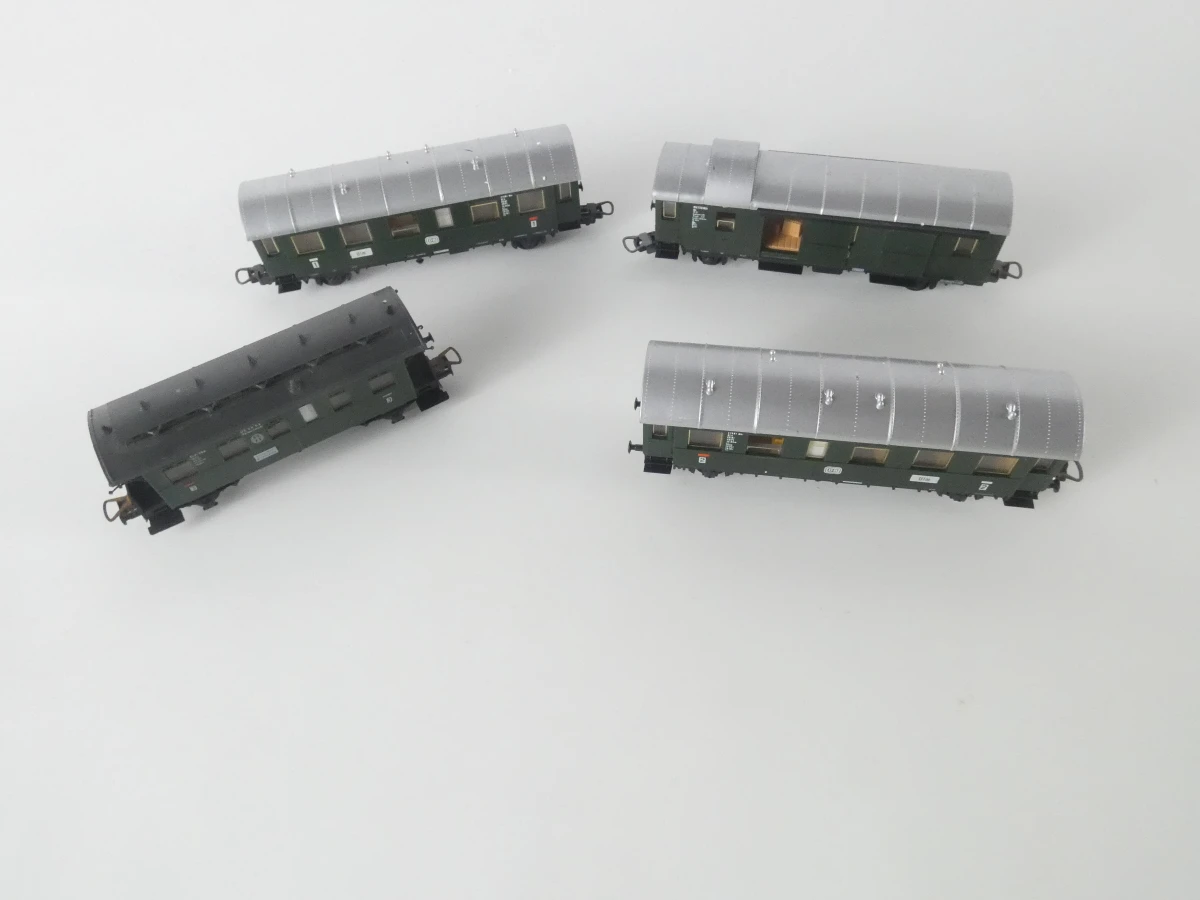 Vintage Märklin H0-modeltreinen en spooraccessoires - foto 10