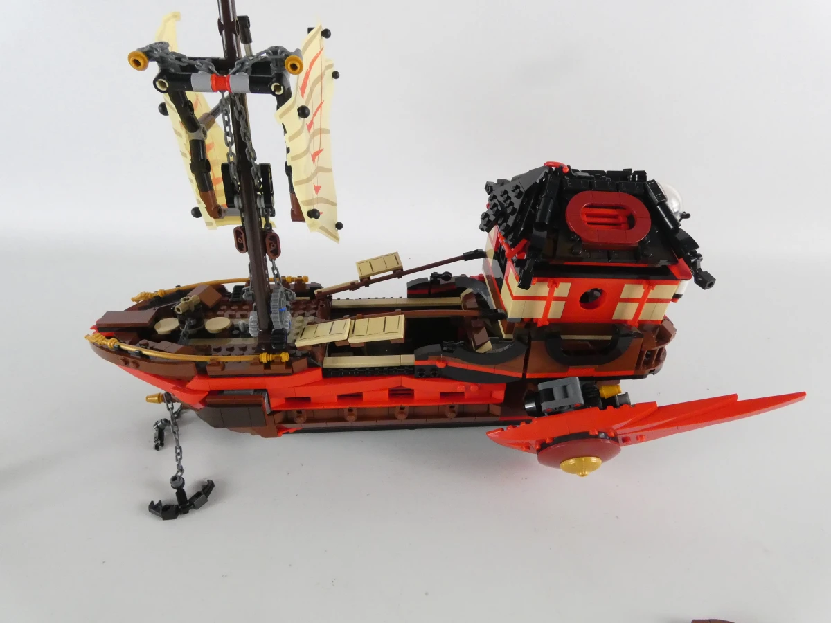 LEGO Ninjago Destiny’s Bounty 71705 – met doos en handleiding - foto 7