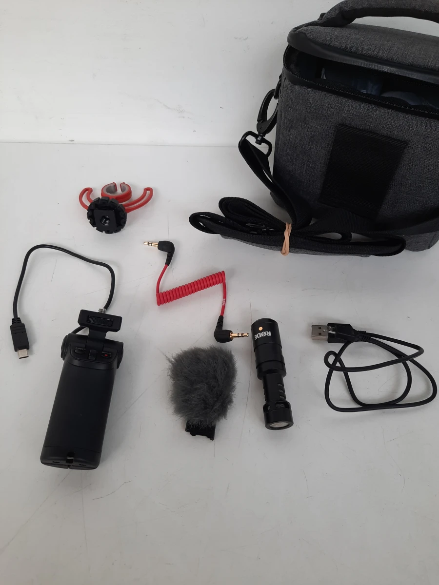 Complete Vlogging- & Videoset – RØDE VideoMicro, Sony Shooting Grip & Cameratas