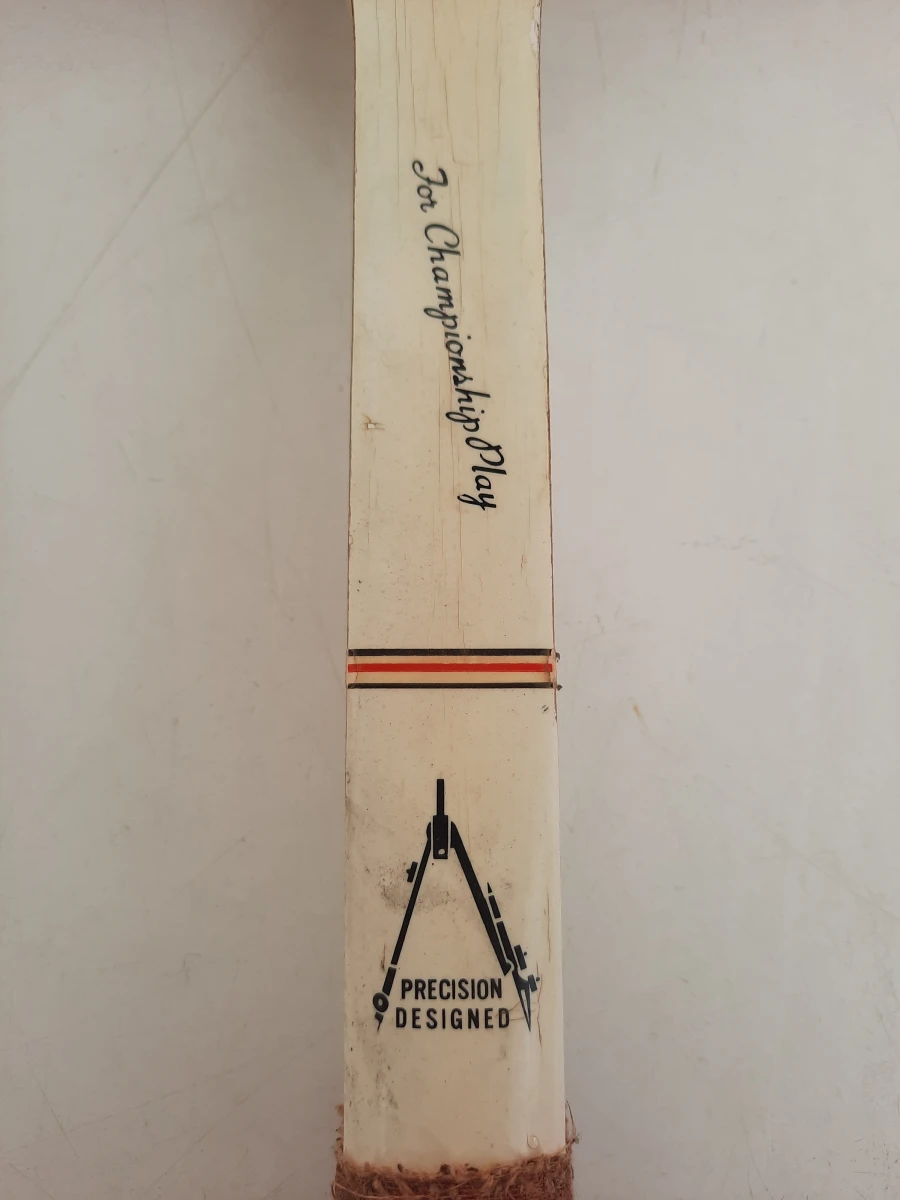 Vintage Snauwaert 'Contender' Houten Tennisracket met Originele Houten Spanner – Jaren '70
