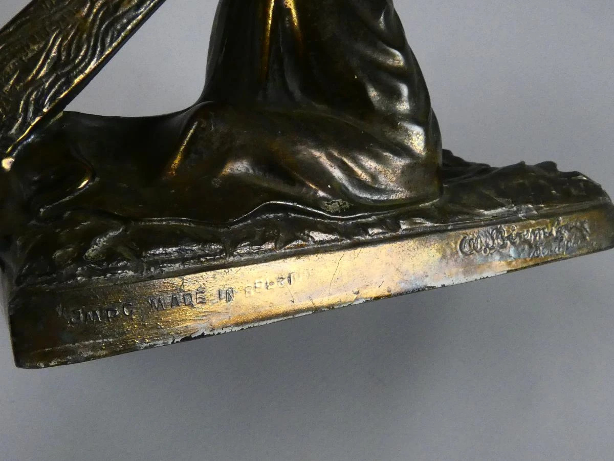 Vintage beeldje Jezus met kruis van metaal - foto 3