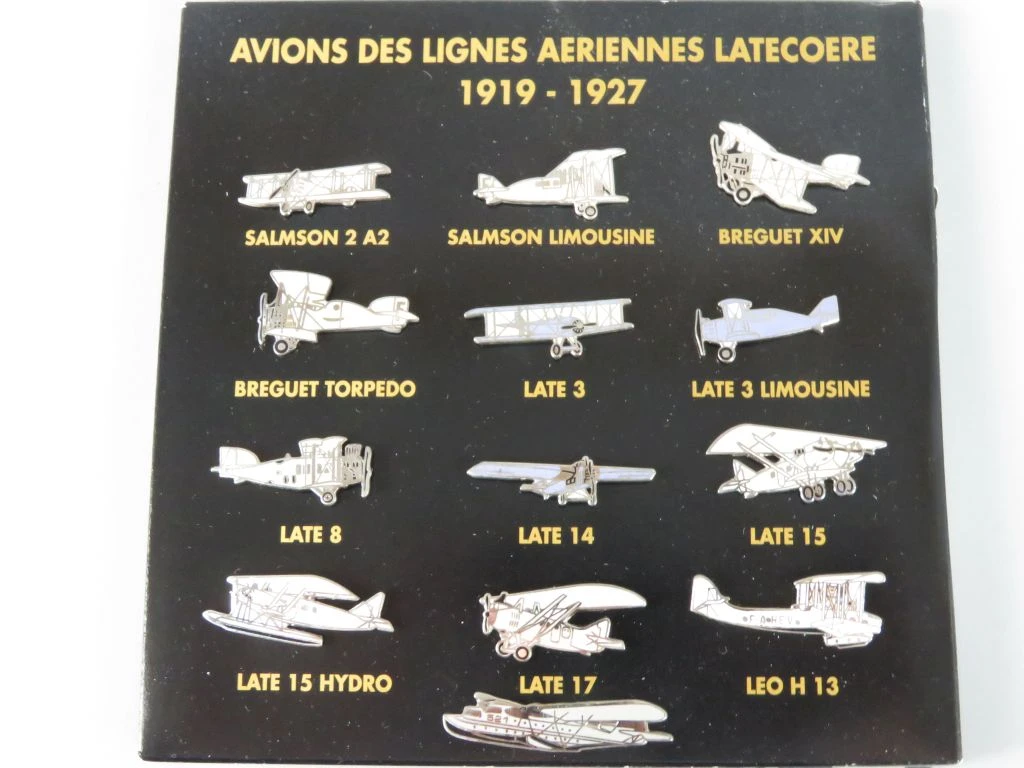 Verzameling Historische Vliegtuigpins