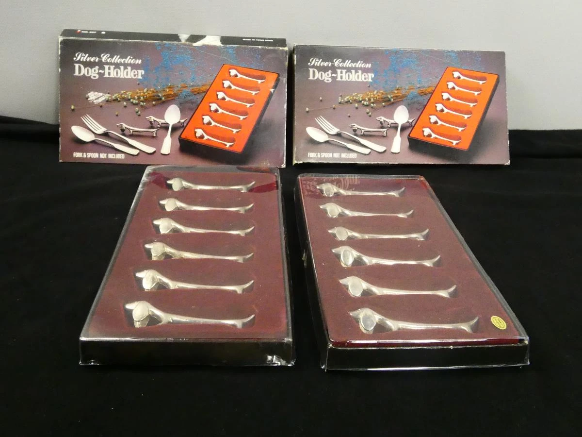 Set vintage 12 zilverkleurige hondenbestekhouders