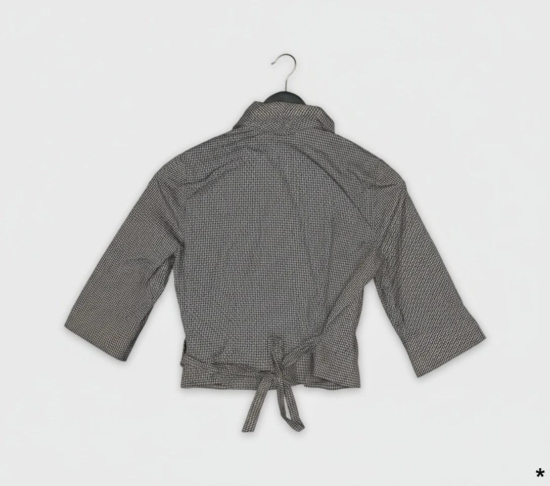 Caroline Biss Tops M
