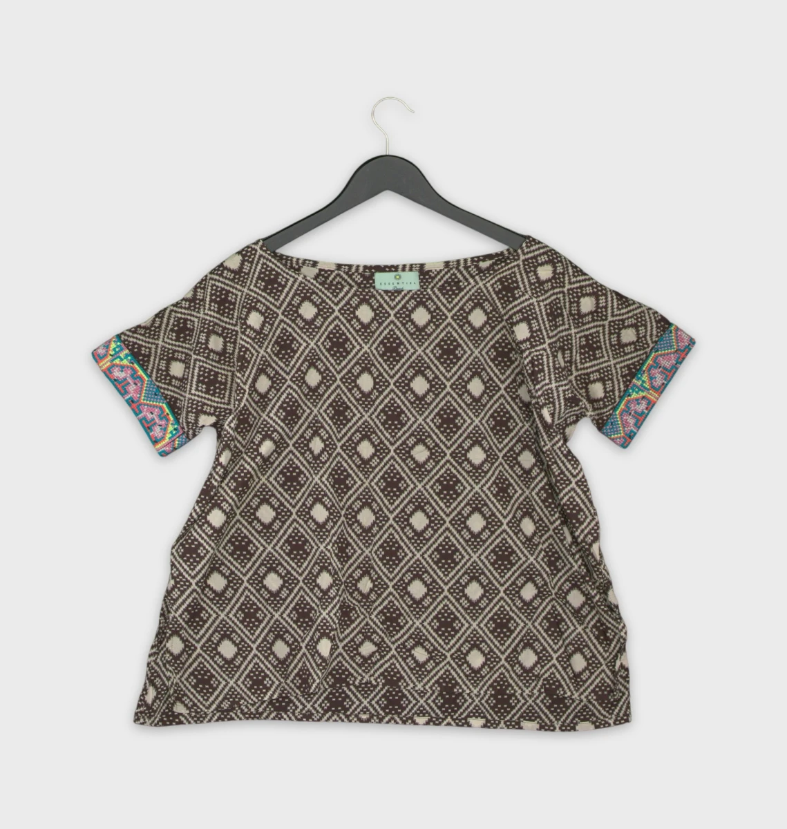 Essentiel Tops M