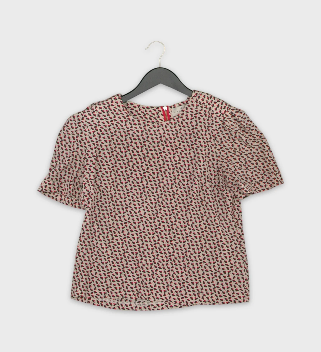 Essentiel Tops M